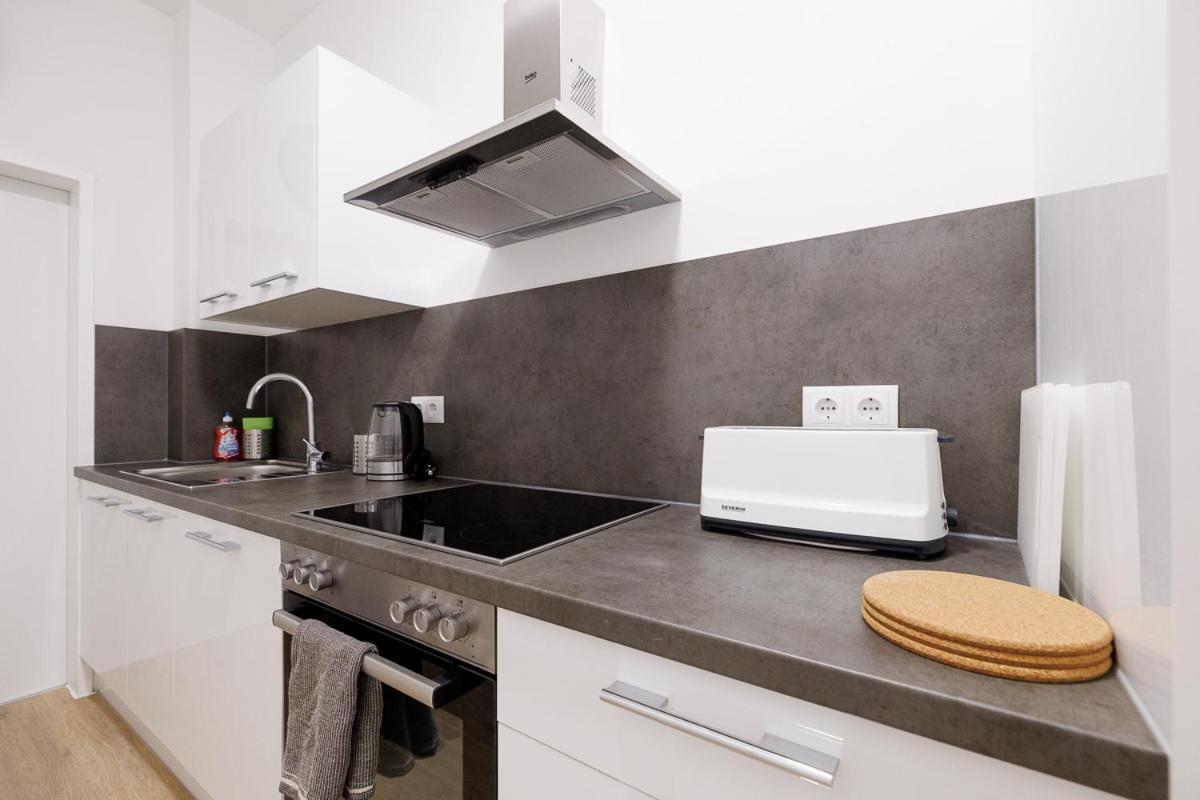 Central City Style Rooms By Home2 Wien Exteriör bild